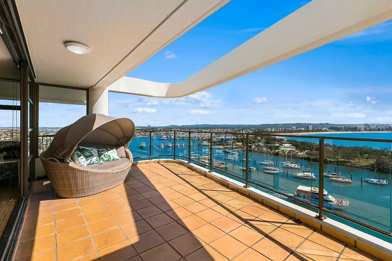 The Penthouse Ocean Views Private Spa And Sauna And Complimentary Wifi 穆卢拉巴