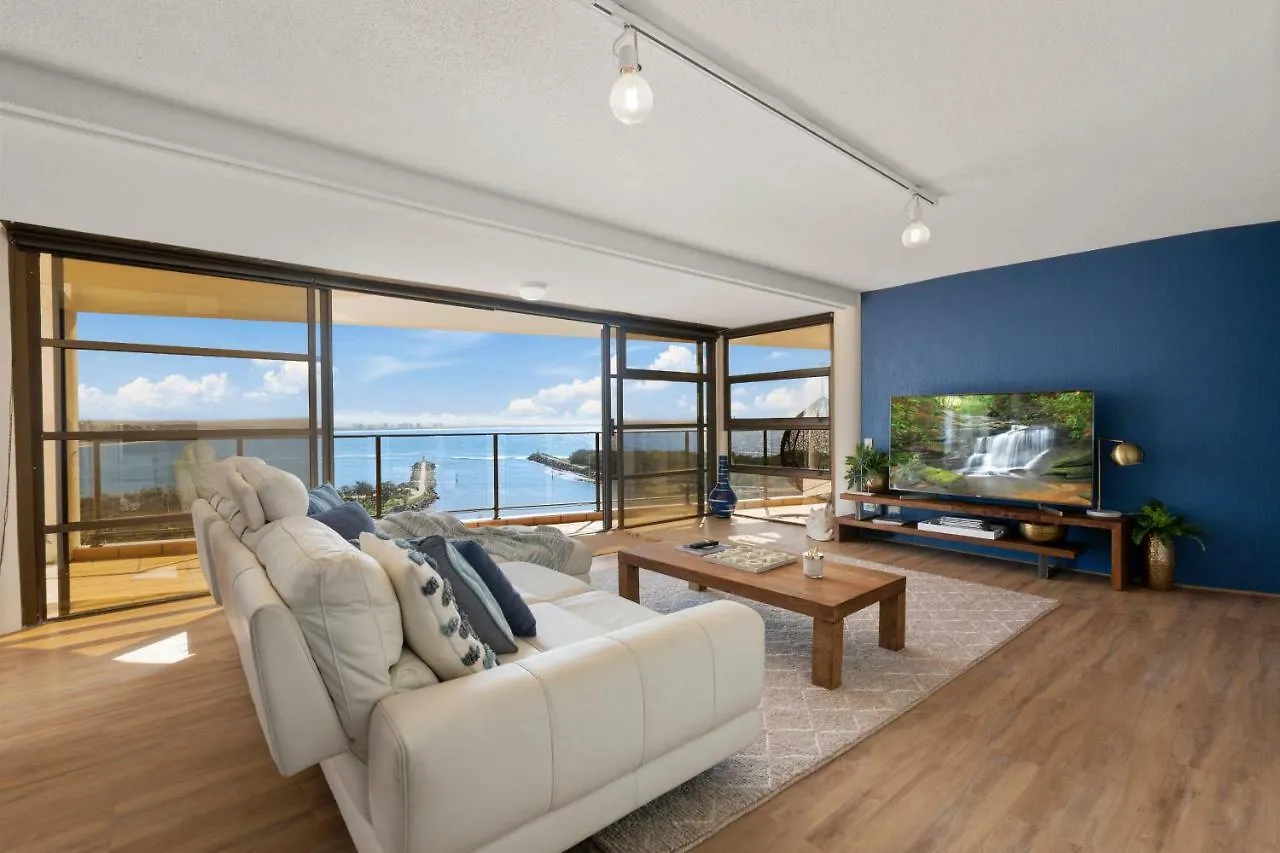 The Penthouse Ocean Views Private Spa And Sauna And Complimentary Wifi 穆卢拉巴