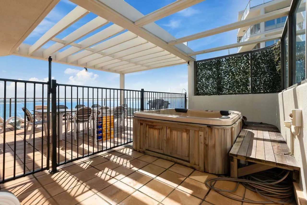 度假居 The Penthouse Ocean Views Private Spa And Sauna And Complimentary Wifi 穆卢拉巴 澳大利亚
